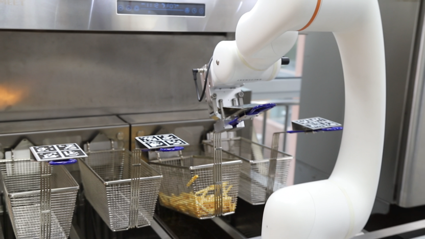 享刻智能A轮融资1.5亿元，具身智能走向炸鸡店后厨|东方睿鑫热点挖掘混合A|九号公司|私募基金|机器人|陈震_手机新浪网