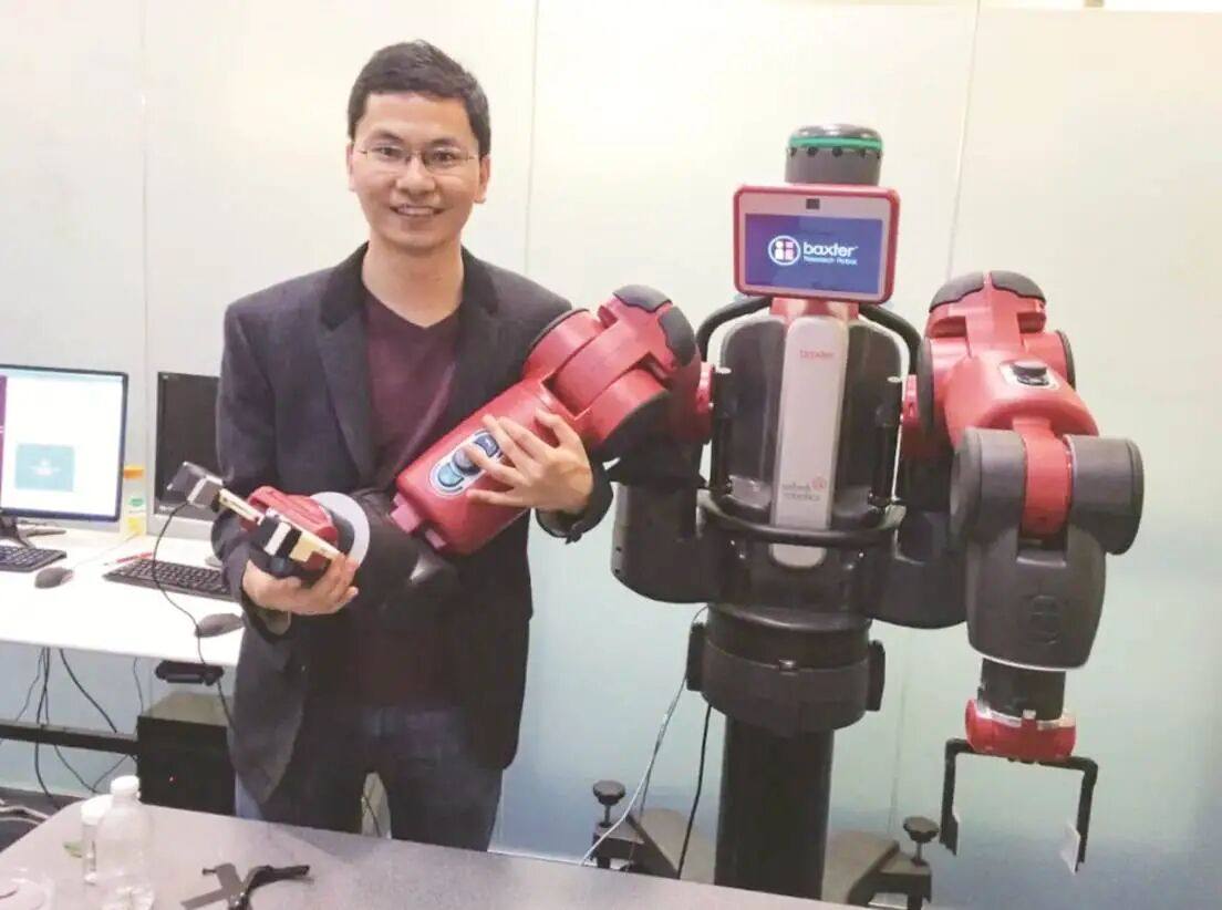 纬钛机器人创始人兼CEO李瑞-2